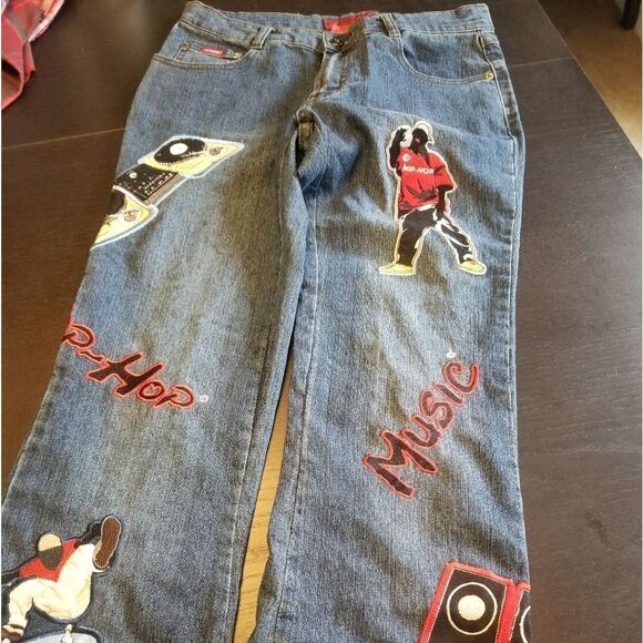 VINTAGE LE MORE WOMENS HIP HOP JEANS WITH PATCHES EVERYWHERE SIZE 7. B12 - Picture 3 of 10